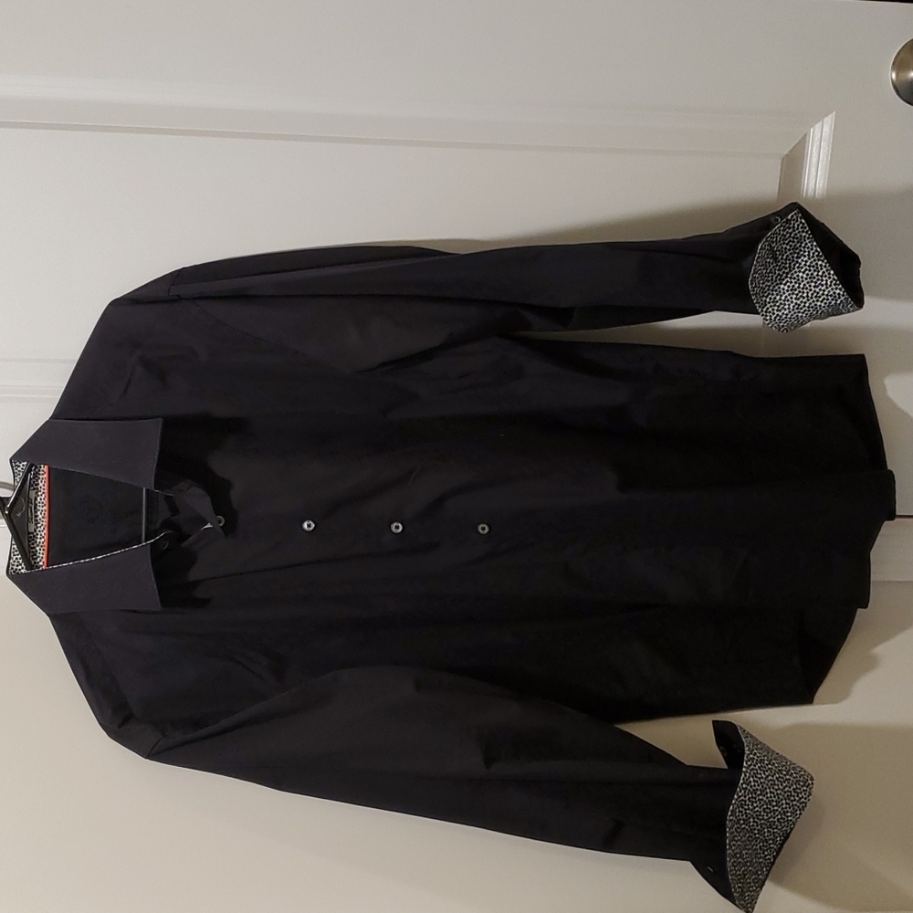 bugatchi black button down